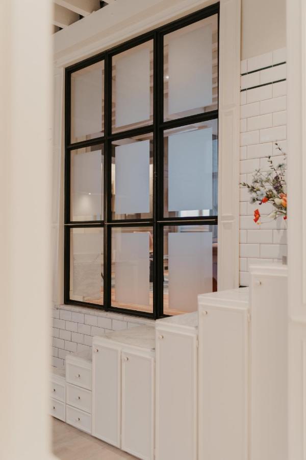 Blue Bird Residence Suite Moriaan Anvers Extérieur photo