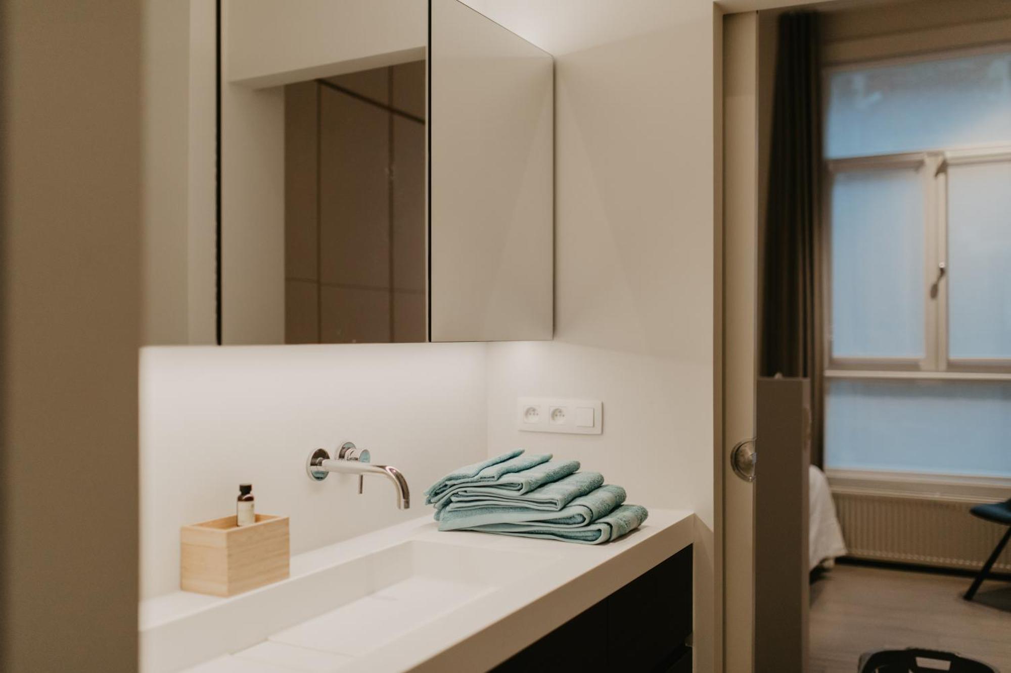 Blue Bird Residence Suite Moriaan Anvers Extérieur photo